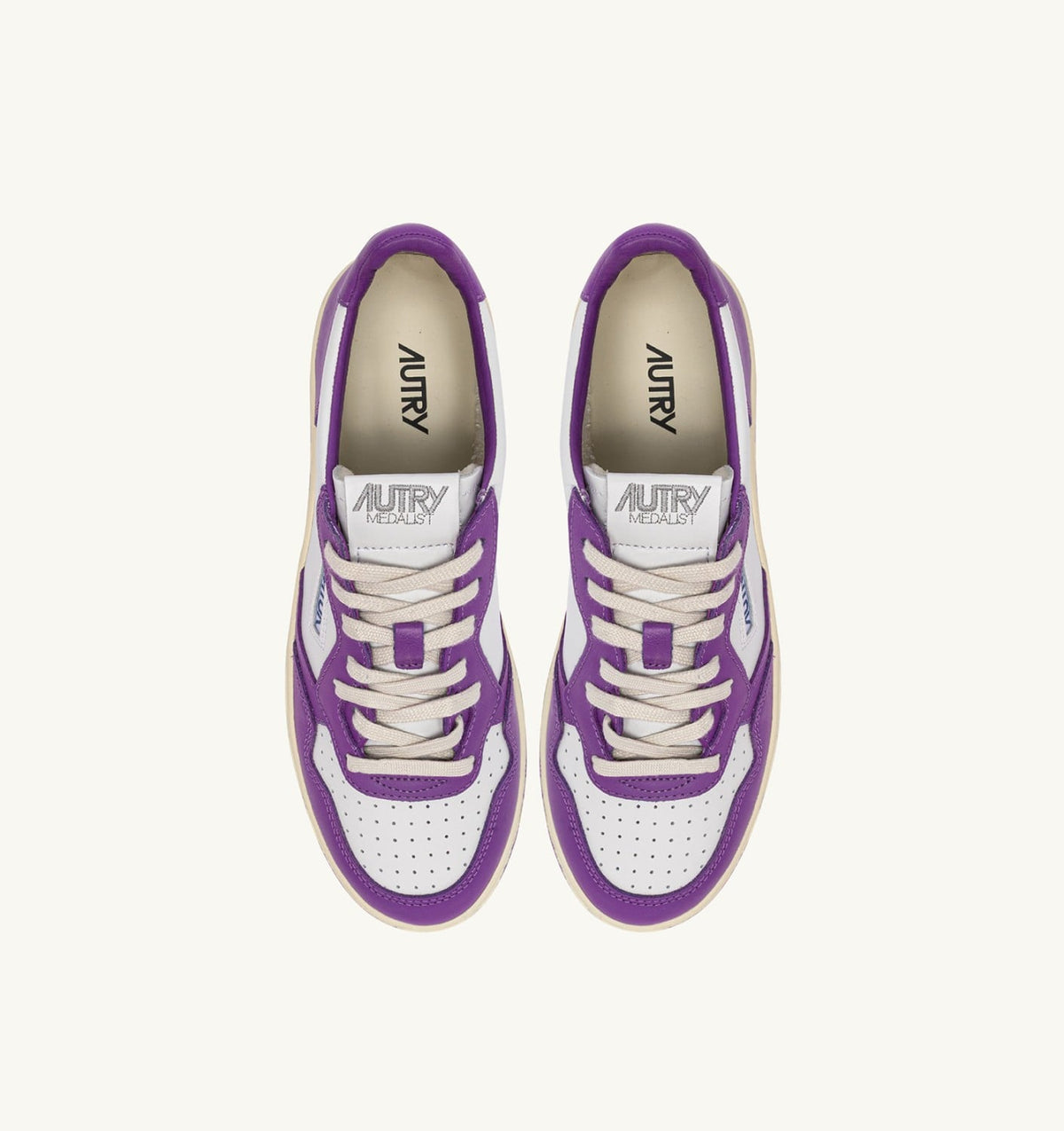 AUTRY MEDALIST LOW BICOLOR SNEAKERS IN WHITE AND DEWBERRY LEATHER