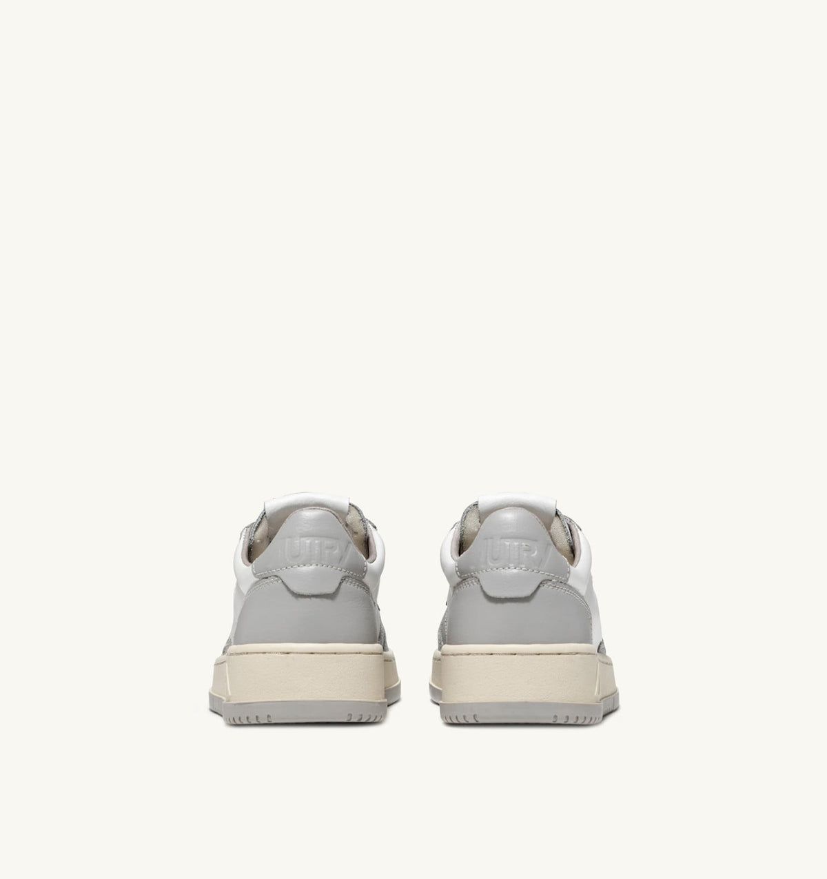 AUTRY MEDALIST LOW BICOLOR SNEAKERS IN WHITE AND VAPOR LEATHER