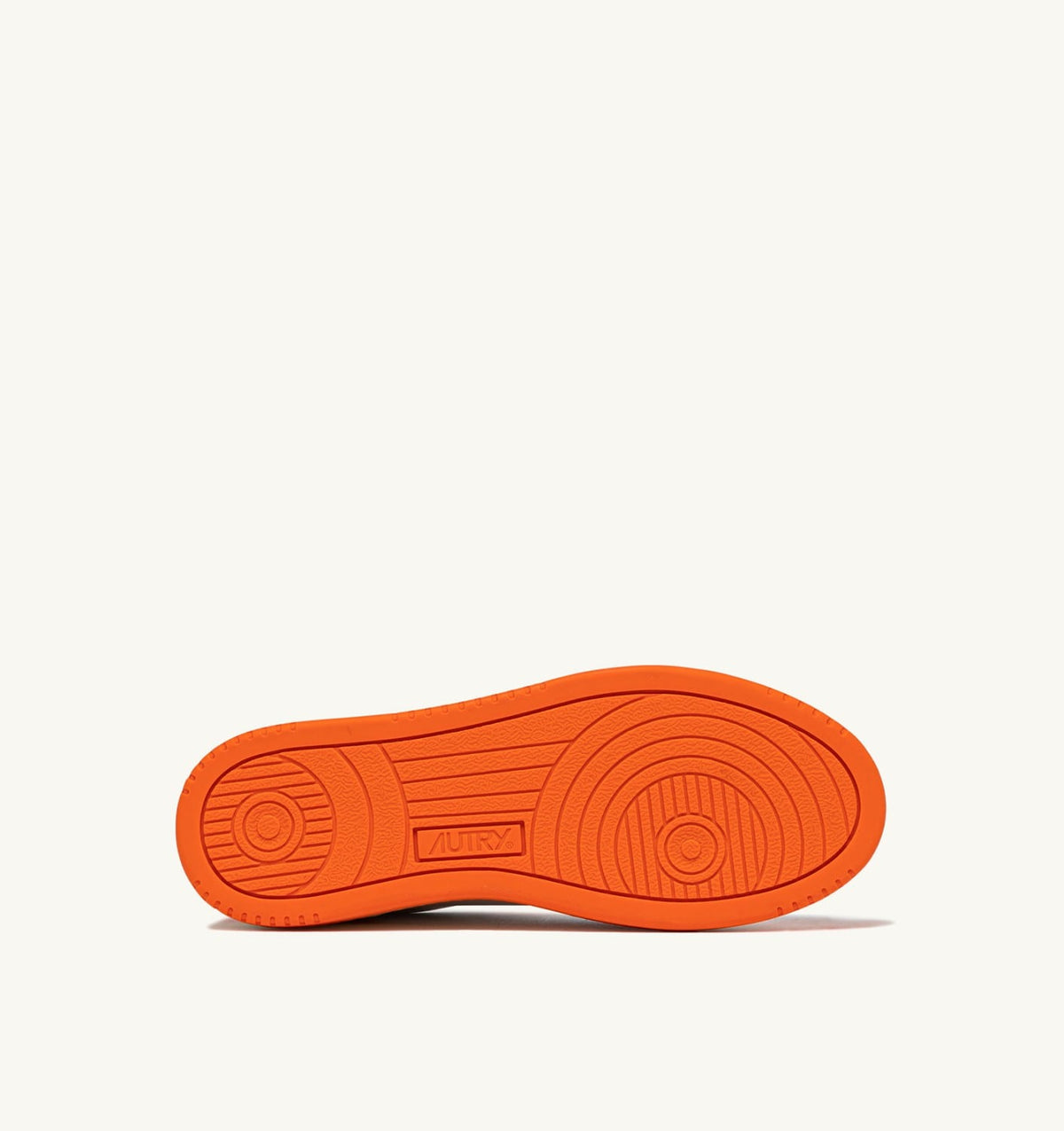 AUTRY MEDALIST LOW BICOLOR SNEAKERS IN WHITE AND PARSIMMON ORANGE LEATHER