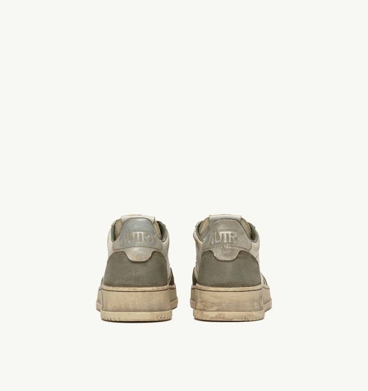 AUTRY MEDALIST LOW SUPER VINTAGE SNEAKERS IN WHITE AND SILVER LEATHER AND LIZARD SUEDE