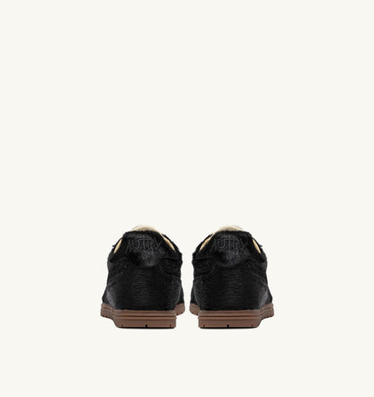 AUTRY WINDSPIN SNEAKERS IN BLACK PONY HAIR EFFECT