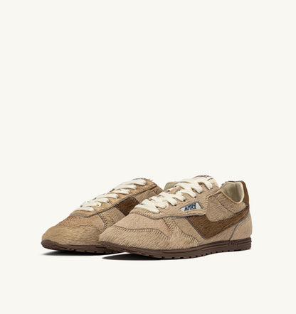 AUTRY WINDSPIN SNEAKERS IN BEIGE AND BROWN PONY HAIR EFFECT