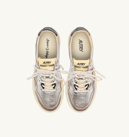 AUTRY MEDALIST LOW SUPER VINTAGE SNEAKERS IN SILVER, PLATINUM AND BLACK LEATHER