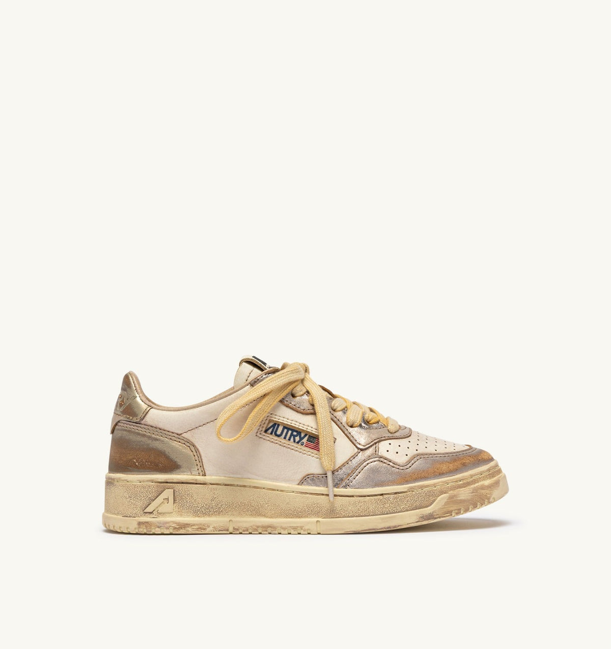 AUTRY MEDALIST LOW SUPER VINTAGE SNEAKERS IN SILVER AND PLATINUM LEATHER
