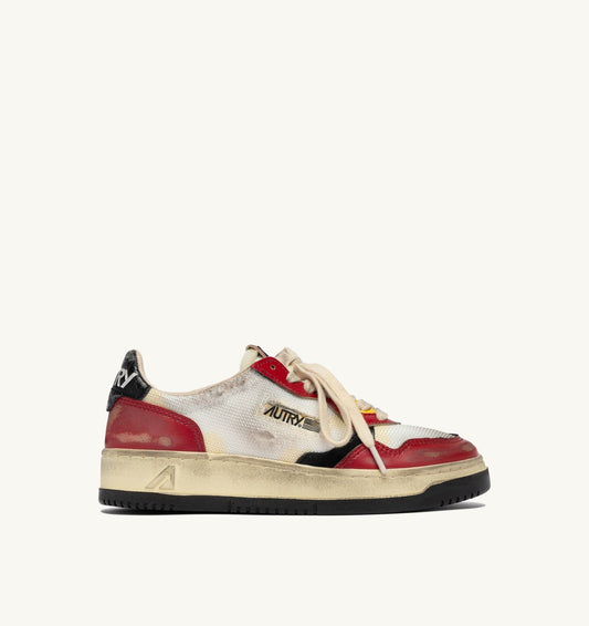 AUTRY MEDALIST LOW SUPER VINTAGE SNEAKERS IN RED AND MESH WHITE LEATHER