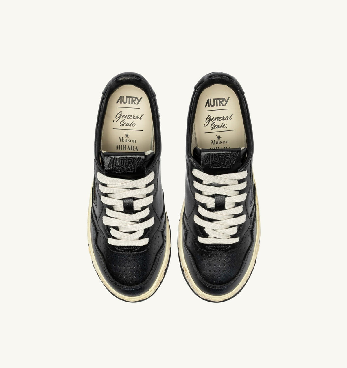 AUTRY MEDALIST LOW SUPER VINTAGE 'Autry x Maison MIHARA YASUHIRO General Scale.' SNEAKERS IN BLACK LEATHER