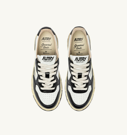 AUTRY MEDALIST LOW SUPER VINTAGE 'Autry x Maison MIHARA YASUHIRO General Scale.' SNEAKERS IN WHITE AND BLACK LEATHER