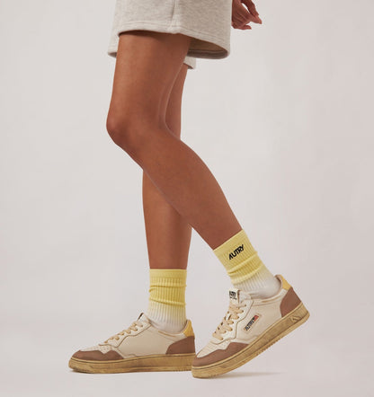 AUTRY MEDALIST LOW SUPER VINTAGE SNEAKERS IN WHITE AND PHARD LEATHER AND SUEDE