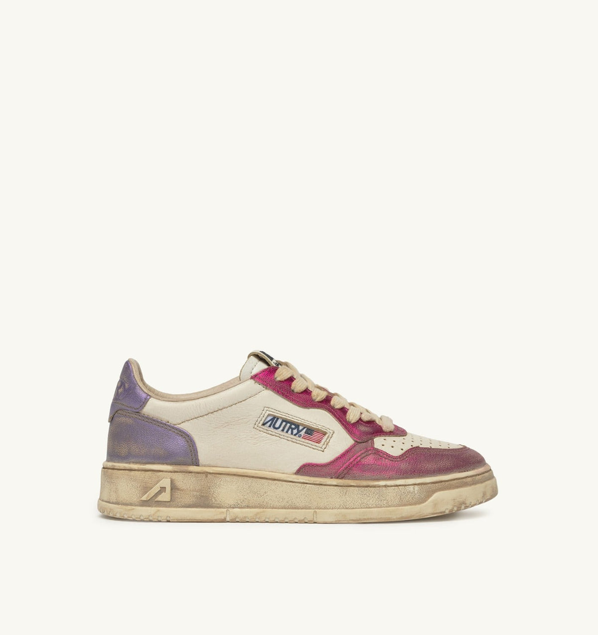 AUTRY MEDALIST LOW SNEAKERS SUPER VINTAGE IN WHITE FUCHSIA AND VIOLET LEATHER