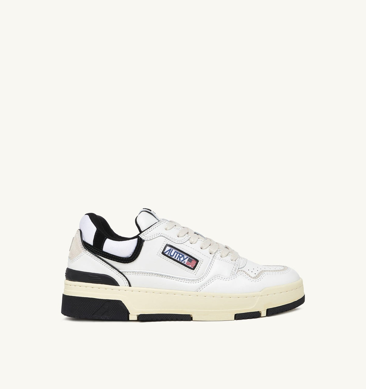 AUTRY CLC LOW SNEAKERS IN WHITE LEATHER AND BLACK SUEDE