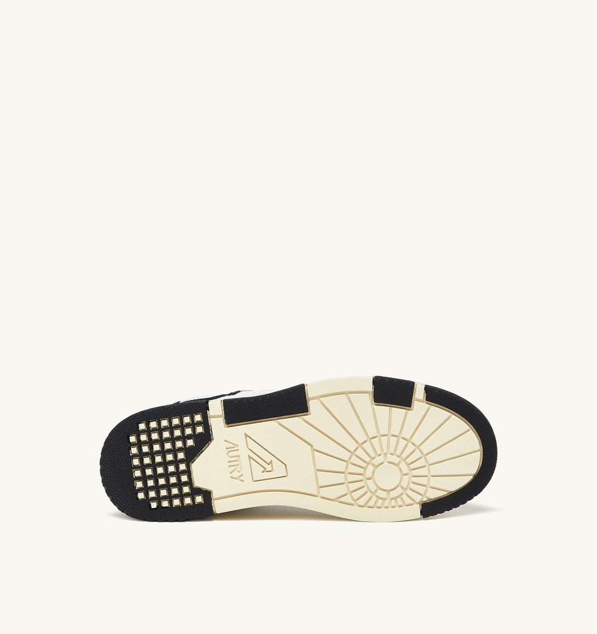 AUTRY CLC LOW SNEAKERS IN WHITE LEATHER AND BLACK SUEDE