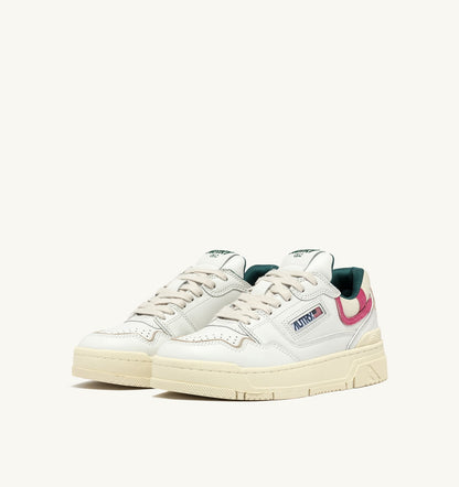 AUTRY CLC LOW SNEAKERS IN WHITE LEATHER AND CARMINE ROSE SUEDE