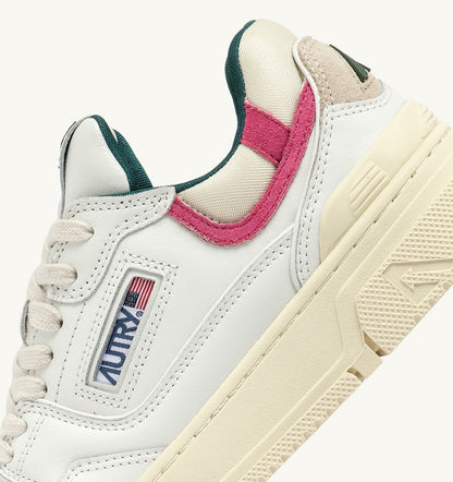 AUTRY CLC LOW SNEAKERS IN WHITE LEATHER AND CARMINE ROSE SUEDE