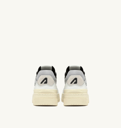 AUTRY CLC LOW SNEAKERS IN WHITE LEATHER AND SILVER SUEDE