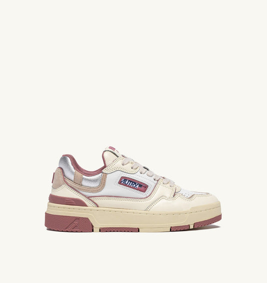 AUTRY CLC LOW SNEAKERS IN WHISPER WHITE ASH ROSE AND SILVER LEATHER