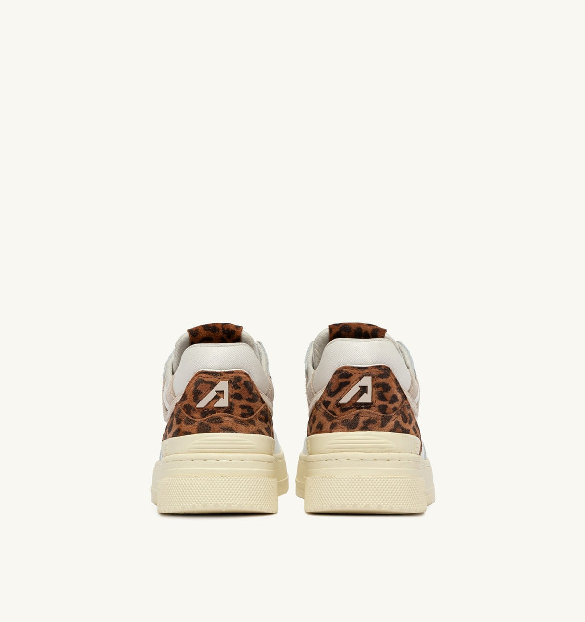 AUTRY CLC LOW SNEAKERS IN LEATHER COLOR WHITE AND LEOPARD