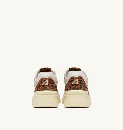 AUTRY CLC LOW SNEAKERS IN LEATHER COLOR WHITE AND LEOPARD