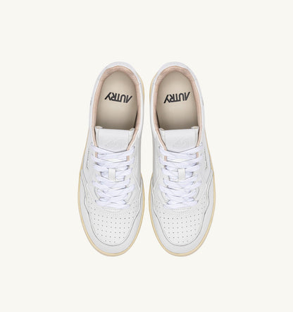 AUTRY GOLF LOW SNEAKERS IN WHITE LEATHER