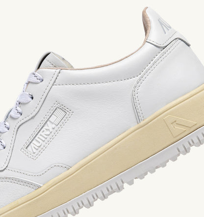 AUTRY GOLF LOW SNEAKERS IN WHITE LEATHER