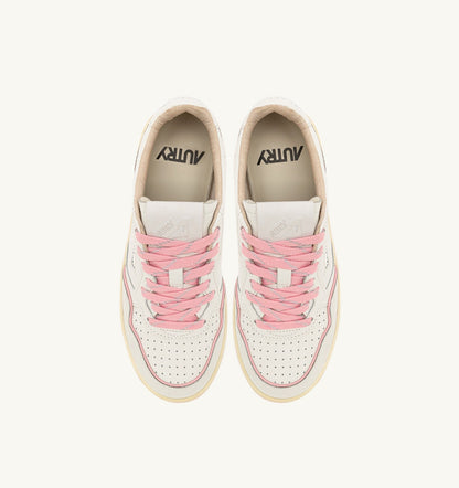 AUTRY GOLF LOW SNEAKERS IN WHITE AND CORAL BLUSH LEATHER