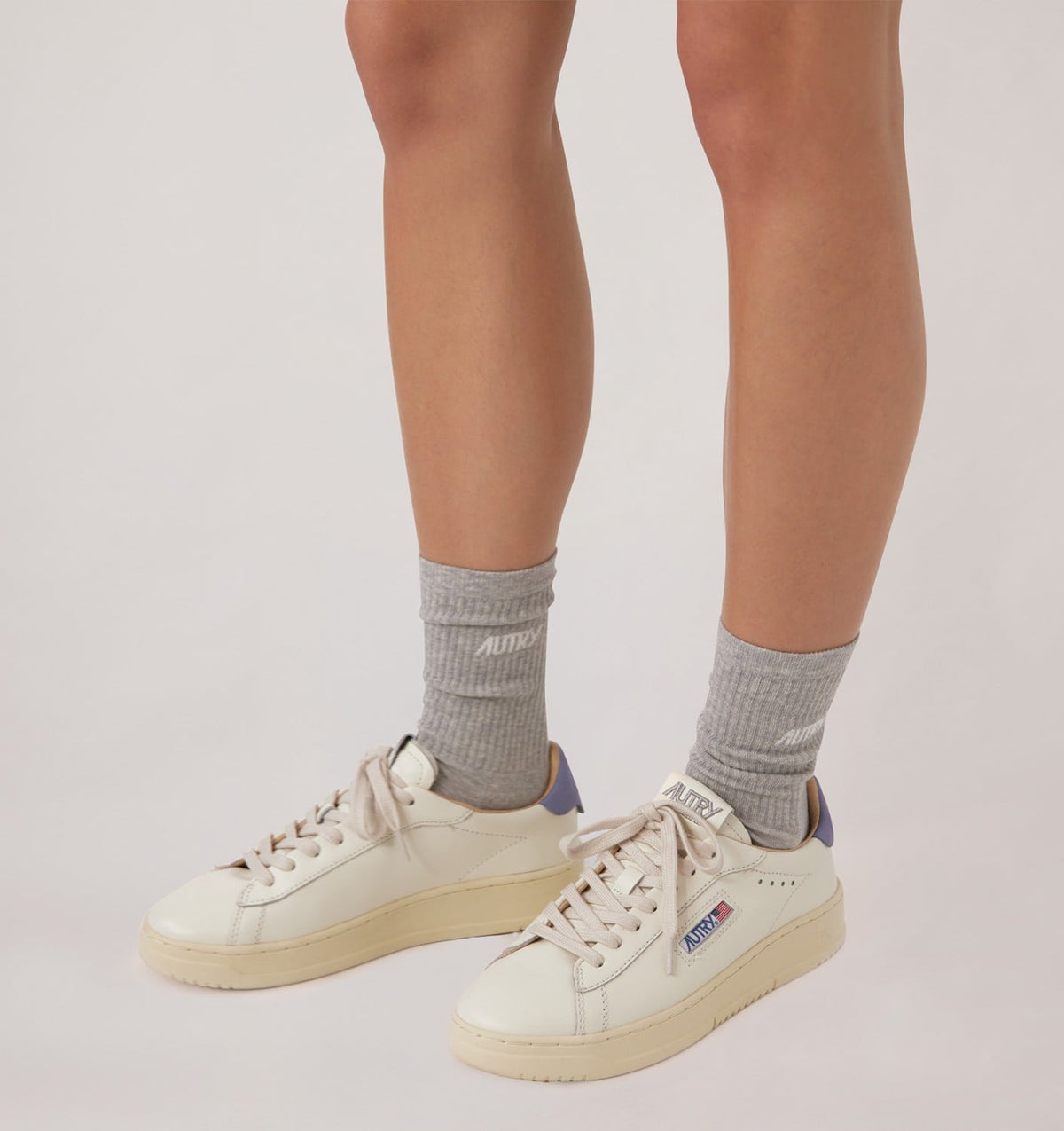 AUTRY DALLAS LOW SNEAKERS IN MARSHMALLOW AND TEMPEST LEATHER