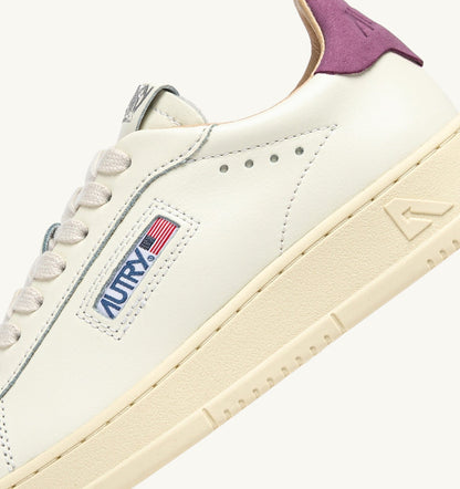 AUTRY DALLAS LOW SNEAKERS IN FLORENCE AND MARSHMALLOW LEATHER