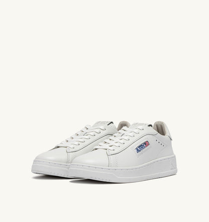 AUTRY DALLAS LOW SNEAKERS IN WHITE LEATHER