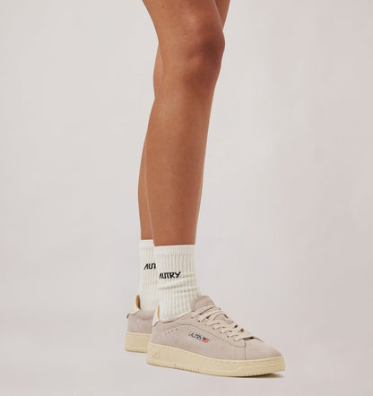 AUTRY DALLAS LOW SNEAKERS IN WHITE SUEDE