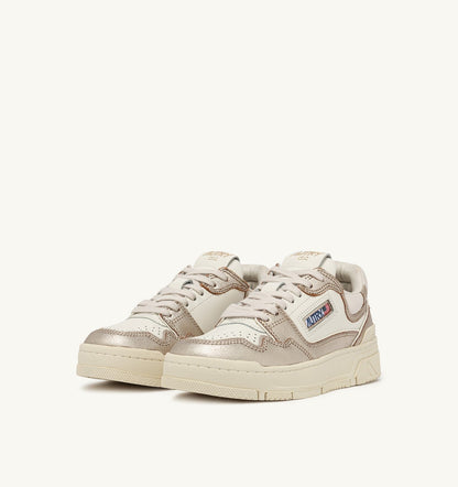 AUTRY CLC LOW SNEAKERS IN PLATINUM LEATHER AND SUEDE