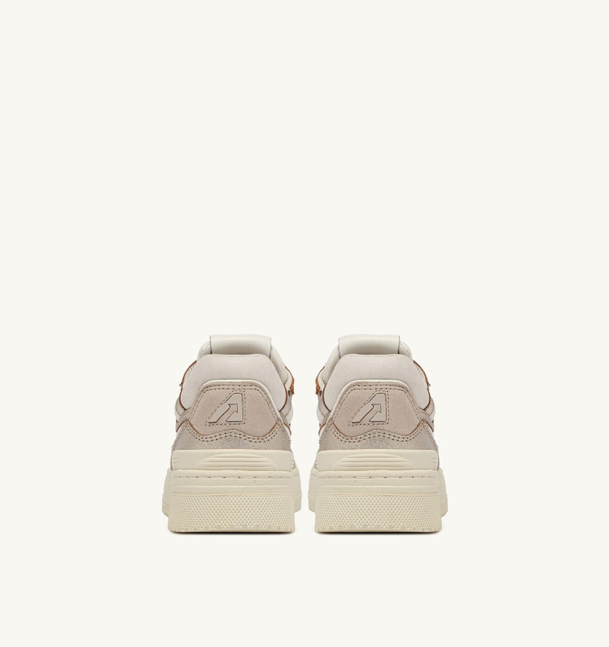 AUTRY CLC LOW SNEAKERS IN PLATINUM LEATHER AND SUEDE