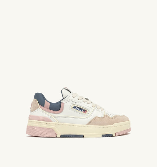 AUTRY CLC LOW SNEAKERS IN WHITE AND PEACH WHIP LEATHER SUEDE