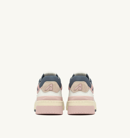 AUTRY CLC LOW SNEAKERS IN WHITE AND PEACH WHIP LEATHER SUEDE