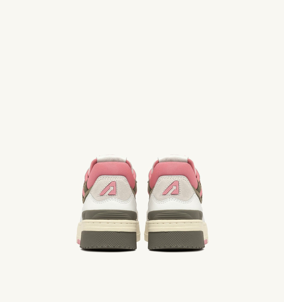 AUTRY CLC LOW SNEAKERS IN WHITE AND GERANIUM LEATHER SUEDE