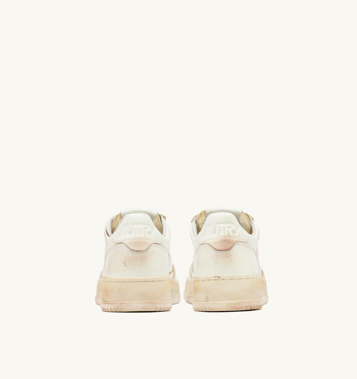 AUTRY MEDALIST LOW SUPER VINTAGE SNEAKERS IN WHITE LEATHER