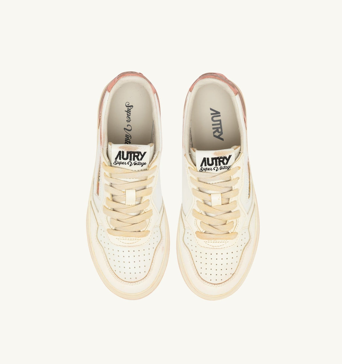 AUTRY MEDALIST LOW SUPER VINTAGE SNEAKERS IN WHITE SALMON AND VANILLA LEATHER