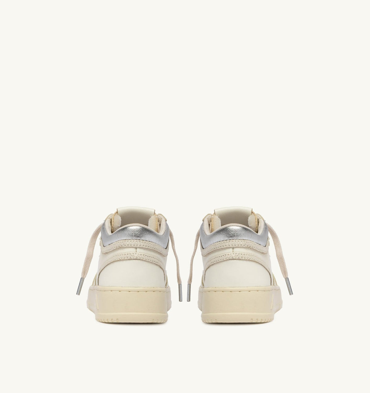 AUTRY MED-WAY SNEAKERS IN LEATHER COLOR MARSHMALLOW AND SILVER