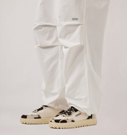 AUTRY WILDPACE LOW SNEAKERS IN MARSHMALLOW AND COW CORDURA AND LEATHER