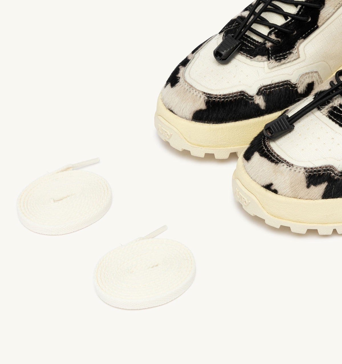 AUTRY WILDPACE LOW SNEAKERS IN MARSHMALLOW AND COW CORDURA AND LEATHER