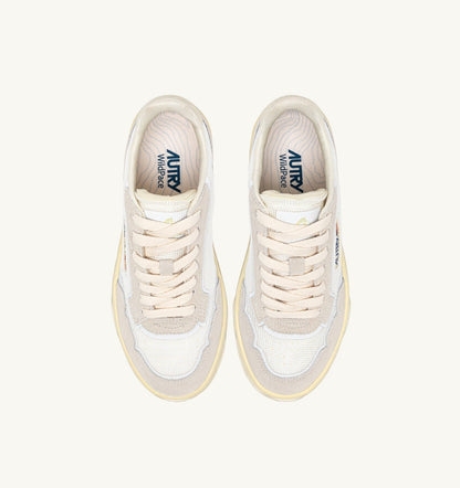 AUTRY WILDPACE LOW SNEAKERS IN WHITE AND MARSHMALLOW DRAGON MESH AND SUEDE