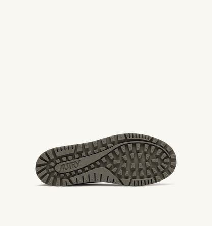 AUTRY WILDPACE LOW SNEAKERS IN SCHIO AND MILITARY MESH AND SUEDE