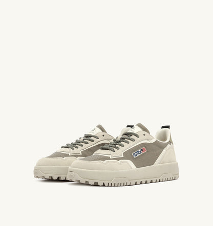 AUTRY WILDPACE LOW SNEAKERS IN ELMOND AND WHITE CORDURA AND SUEDE