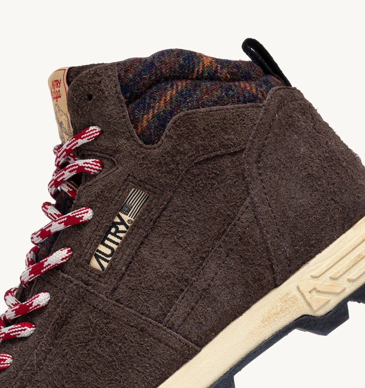 AUTRY MALGA BOOTS IN SUEDE COLOR PEPPER