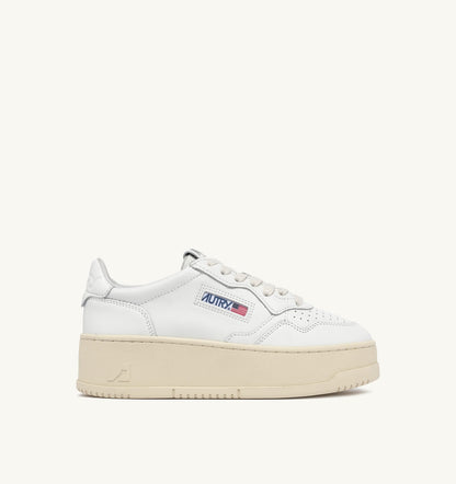 AUTRY MEDALIST PLATFORM SNEAKERS IN WHITE LEATHER