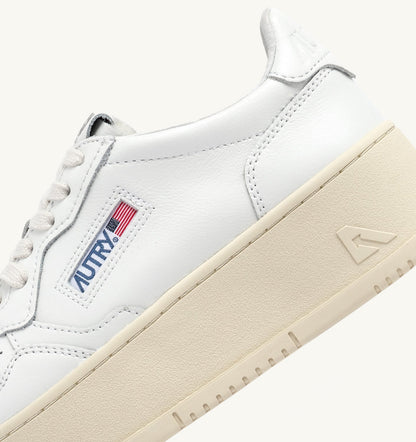 AUTRY MEDALIST PLATFORM SNEAKERS IN WHITE LEATHER