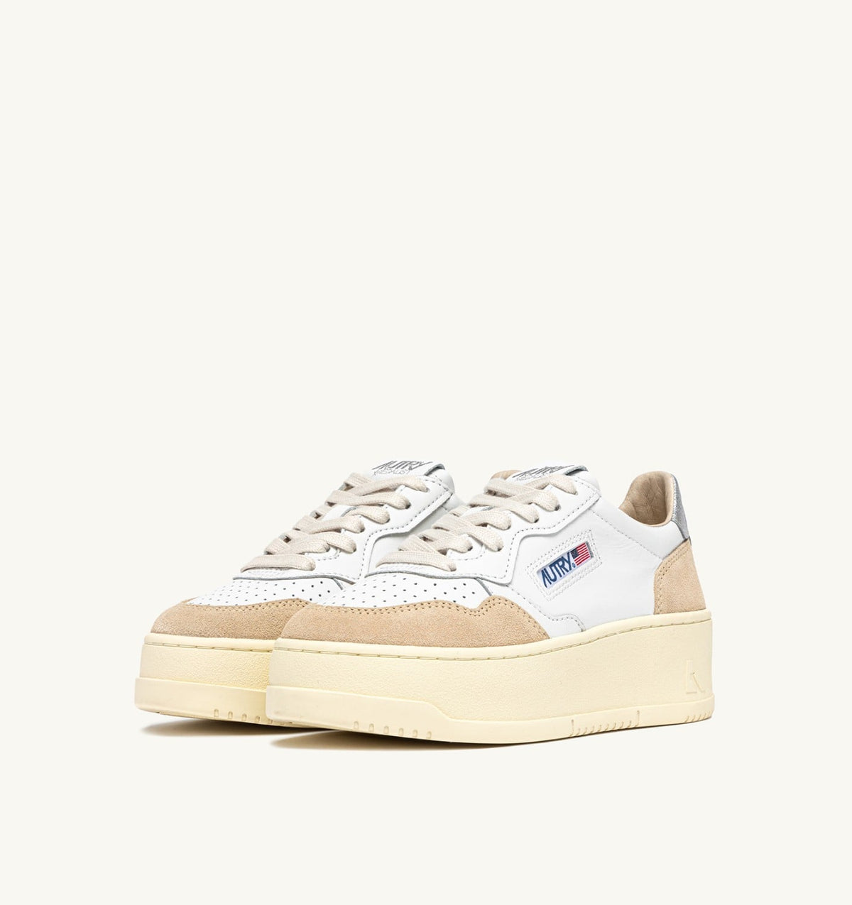 AUTRY MEDALIST PLATFORM SNEAKERS IN SILVER AND WHITE SUEDE AND LEATHER