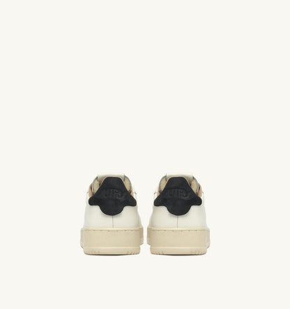AUTRY DALLAS LOW SNEAKERS IN WHITE AND SPACE LEATHER